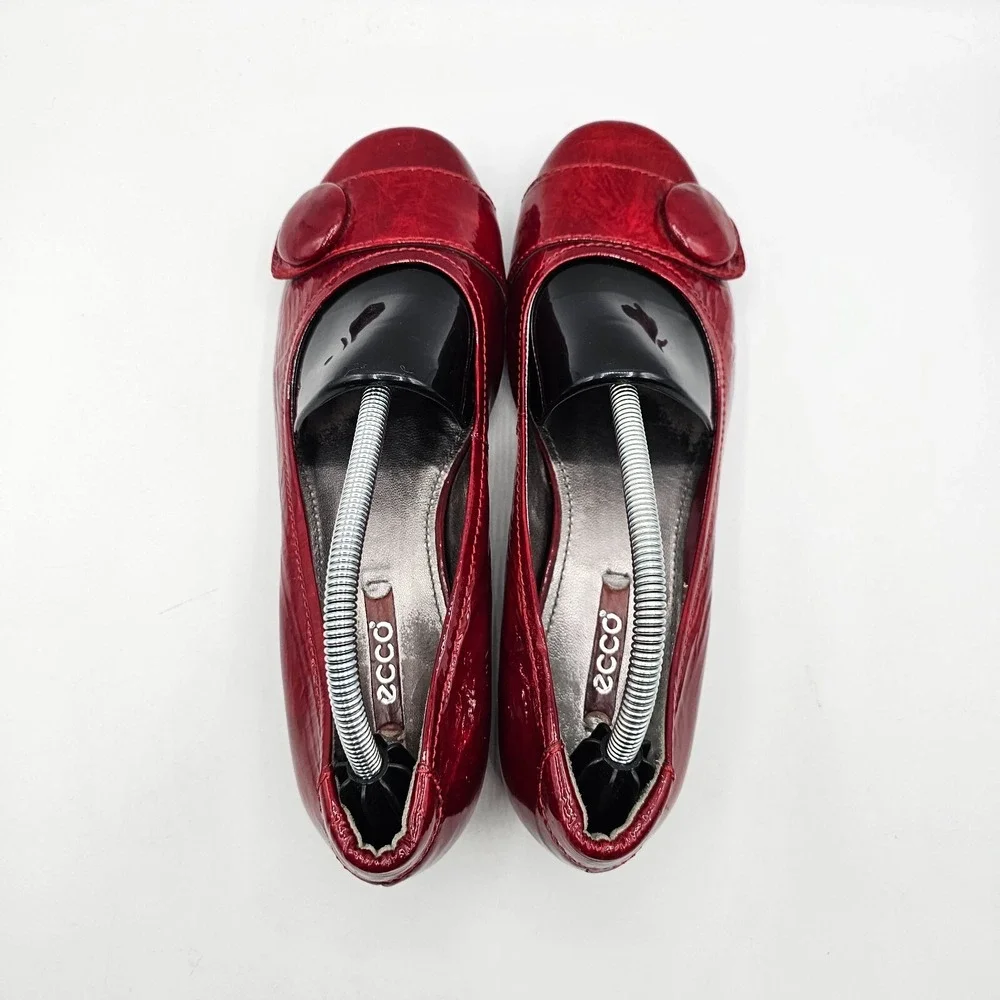 Ecco Womens Hanna Shoes Size‎ 37 Red Patent Leather Button Wedge Heel Ballet